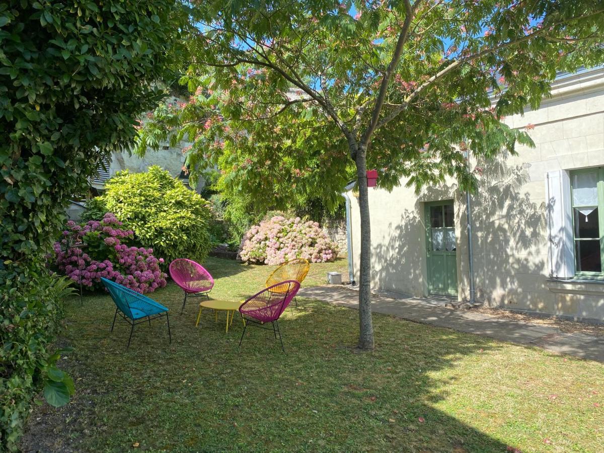 Gite De Parnay Exterior foto