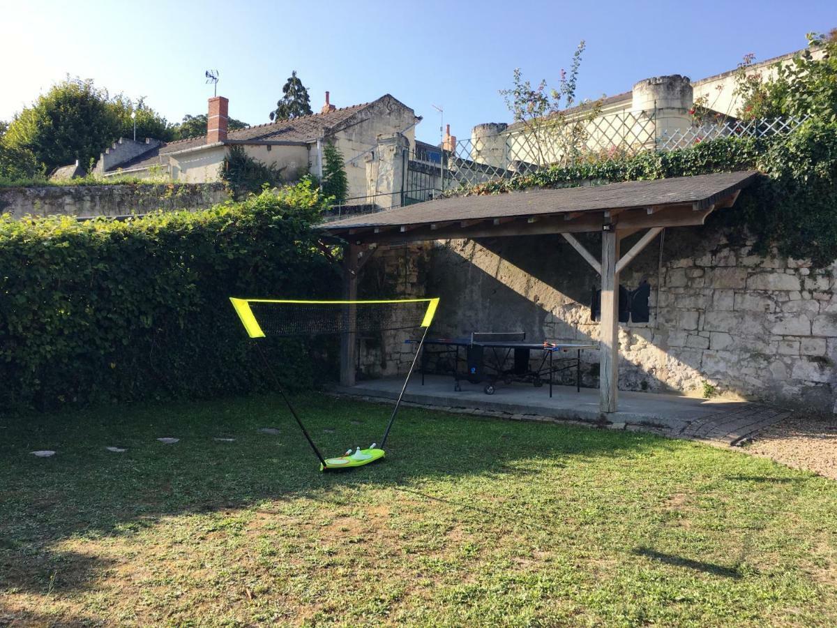 Gite De Parnay Exterior foto